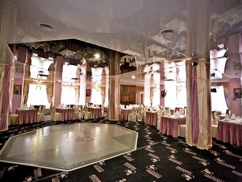 Hotel Mir Kyiv Ukraine