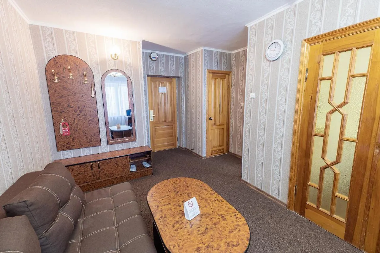Hotel Mir Kiev 3*,